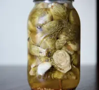 Pickled Brussels Sprouts 16oz